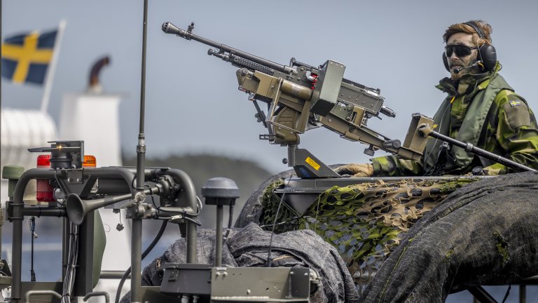 Очаква се двете северни държави да станат пълноправни членове на Алианса в рамките на месеци