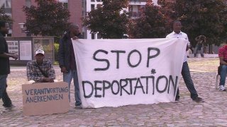 germany-italy-sends-libyan-refugees-off-with-eur500-in-their-pockets-01-jun-13-2