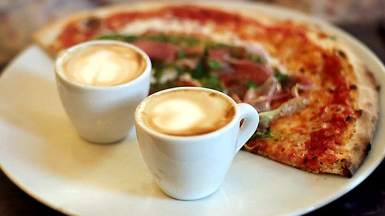 Унгарски ресторант предлага "терористична", "сирийска", както и пица "Ахмед"