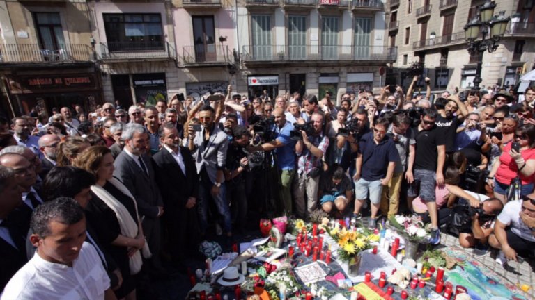 Барселона отговори на терора