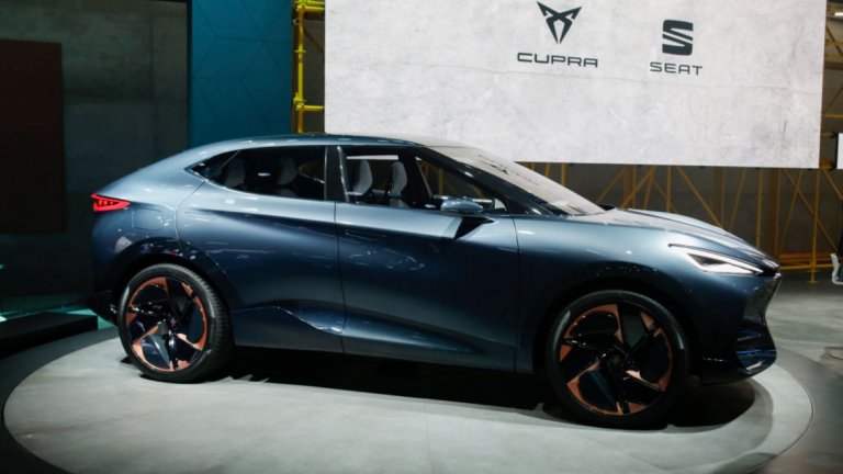 Cupra Tavascan 
Cupra е автомобилен бранд под шапката на Seat и Volkswagen Group, който е ориентиран към производството на стилни и мощни коли. Tavascan е кръстен на селце в Пиренеите и в северната част на Испания. 
Той е от SUV сегмента и е напълно електрически като разполага с два мотора – един за задвижване на предните гуми и един – за задните. 
Концептуалният автомобил е изграден на същата платформа, на която е направен и Volkswagen ID 3, което означава, че лесно може да прескочи автошоутата и да влезе в завода за производство.