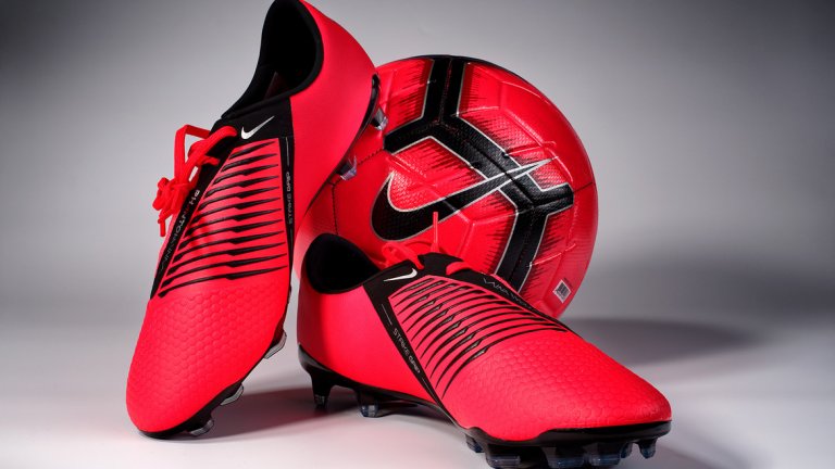 Nike Phantom Venom - предназначени за най-непредсказуемите играчи