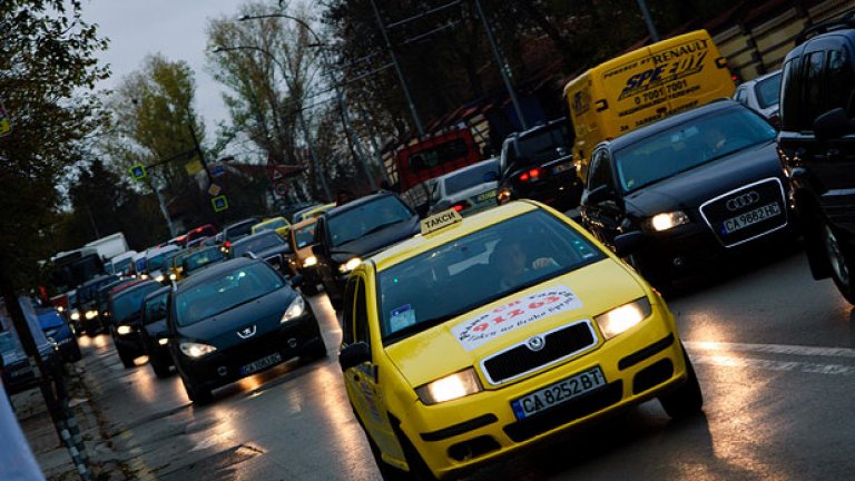 БСП предлагат вдигане на възрастта на таксиметровите автомобили от 10 на 15 години.