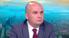 Евродепутатът Илхан Кючюк посочи, че партията е опозиция от първия ден