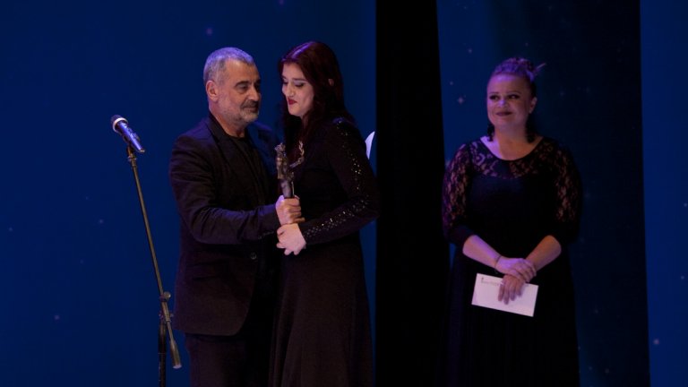 Диана Добрева спечели наградата за режисура за „Вълци“ 