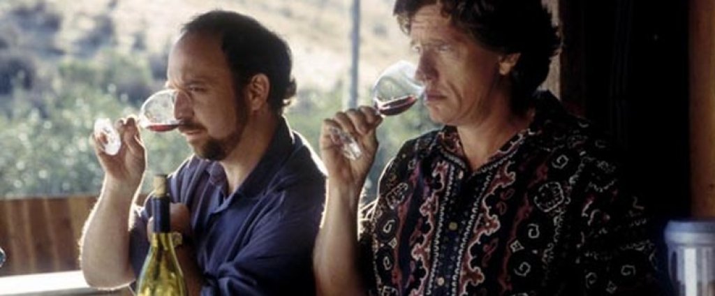 Отбивки (2004): Александър Пейн създава чудесна трагикомедия, базирана на романа на Рекс Пикет. Звездата на филма е Пол Джиамати, който играе разведен, депресиран тип, който тръгва на винено пътуване из Калифорния, заедно със своя бивш съквартирант-актьор