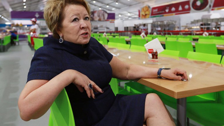 Муслима Латипова е на 62 години и е генерален директор на веригата супермаркети "Бахетле" Има 315 млн. долара от търговия и от недвижимо имущество. Пета в класацията на "Форбс"