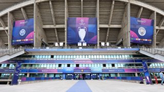 Истанбул, "Ататюрк", англичани и отбор от Милано... Не, този финал просто няма как да не е епичен