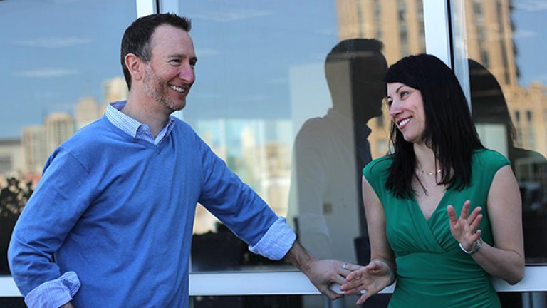 Нелсън обяснява, че иска да запази университетския социален живот, защото той помага на студентите да израстват и узряват. Освен това, неговата цел е студентите на Minerva да се превърнат в космополитни "граждани на света".