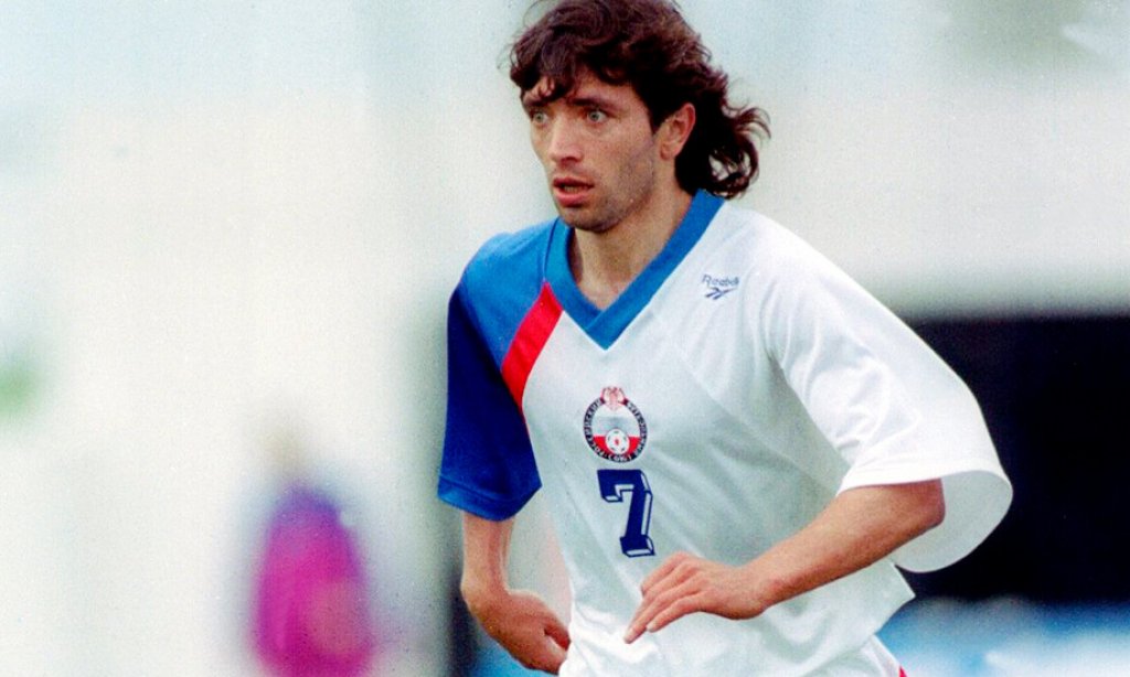 Той беше "40 кг, от които 35 в главата" и страстен пушач. Но и най-добрият в СССР