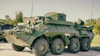 България ще даде 100 БТР-а на Украйна като военна помощ