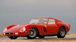 ferrari-250-gto-iyAdZy-02-sm