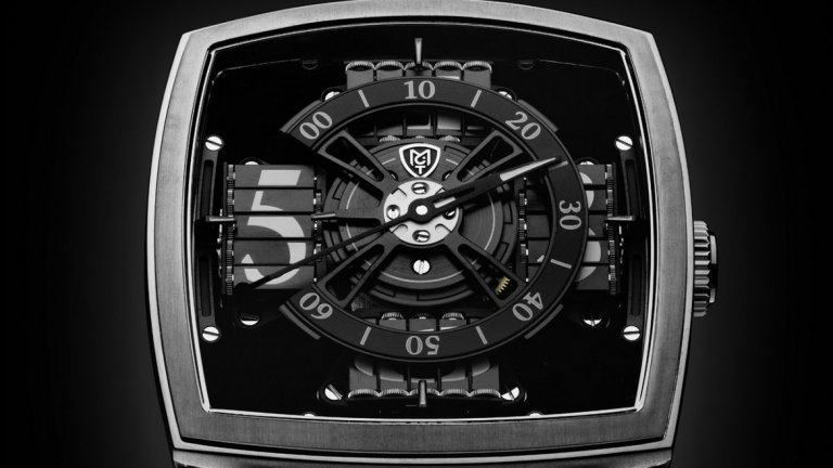 Материалът е използван и в лимитирана серия часовници с цена 95 000 долара. Използван като фон, Vantablack прави така, че частите на часовника сякаш се носят в празно пространство.