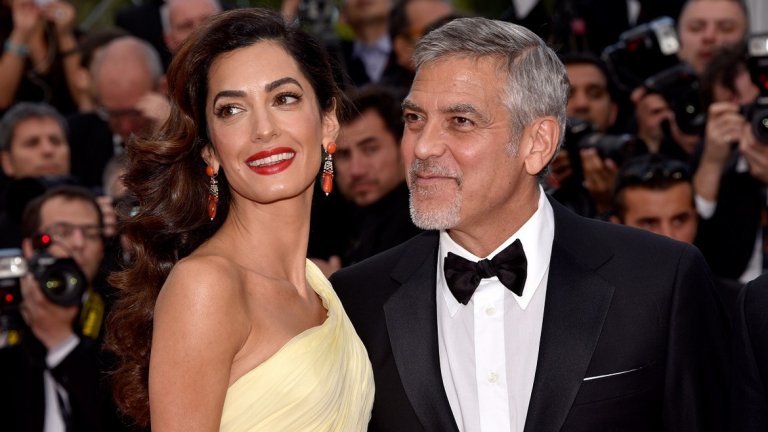 Амал Клуни
Омъжена за: Джордж Клуни, най-секси мъж за 1997 и 2006 г.

Тази жена сътвори чудо и сложи халка на пръста на вечния ерген Клуни. Амал е адвокат по човешките права и също изглежда впечатляващо. Самият актьор казва за нея, че е "невероятно човешко същество", грижовна е и е един от "най-умните хора, които е срещал". Освен това има и чувство за хумор. Ето ги, изглежда, необходимите съставки.
