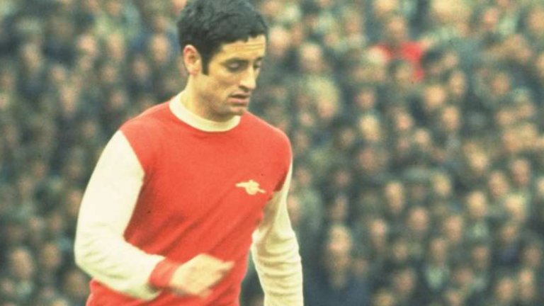 14. Франк Маклинток
През 1964-та Арсенал плаща 80 хиляди паунда за него, което е клубен рекорд. Шотландецът прекарва 9 години в отбора и е част от нето при спечелването на дубъла през 1971-ва.
