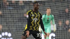 Разнасял е риба и чипс, но Пол Скоулс видя таланта му и го привлече в Салфорд