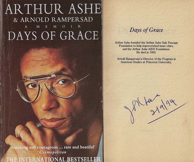 Артър Аш разтърсва спортния свят с "Дни на милосърдие", завършени месеци преди смъртта му през 1993-а. Книгата е пълна с размишления и действителни случки не само от спортния, но и от благотворителния и социален живот на Аш в последните му години.