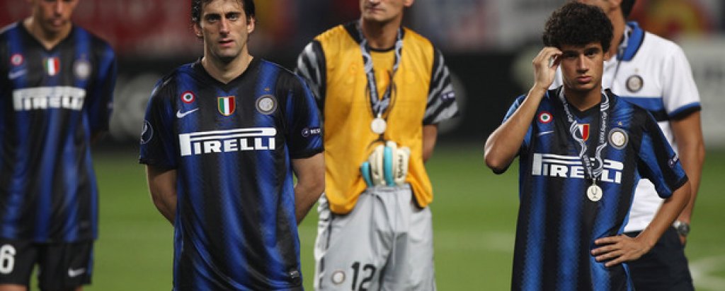 Фелипе Коутиньо от Интер (2008-2013 г.) в Ливърпул, 13 млн. евро
Въпреки че пристигна на „Джузепе Меаца“ като обещаващ 17-годишен талант, Коутиньо не получи много шансове в Интер. През 2013-а бе продаден в Ливърпул, където в момента е един от най-добрите играчи на „червените“. Със сигурност, в Интер съжаляват за това, че го изпуснаха толкова рано.