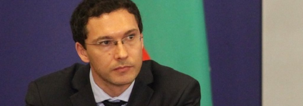 daniel mitov
