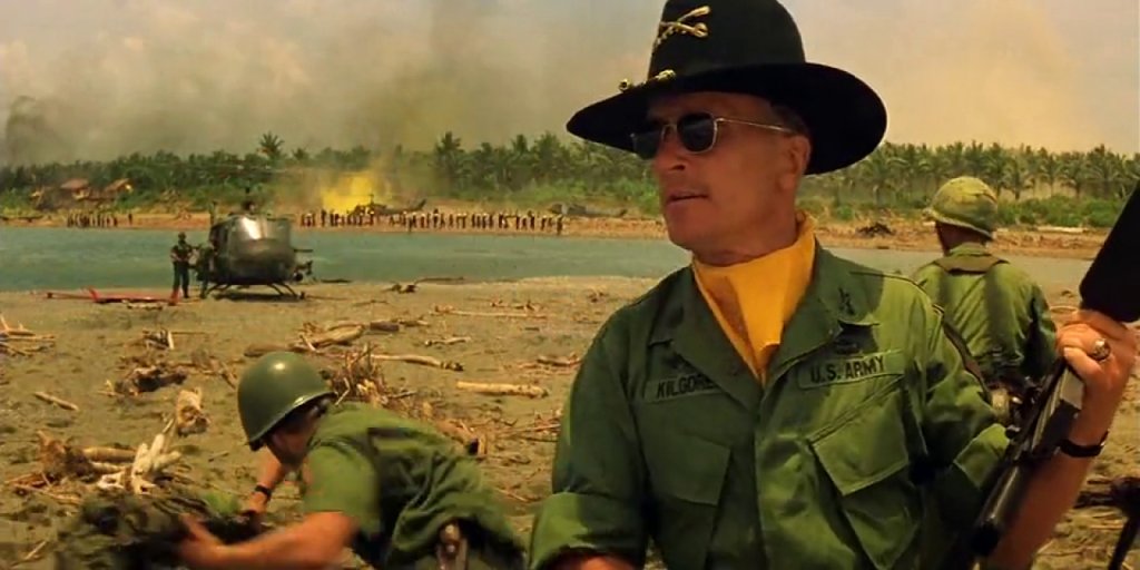 \"Апокалипсис сега\" (Apocalypse Now, 1979)
Част от представителите на „новата вълна в Холивуд“  са Скорсезе, Спилбърг, Лукас и Франсис Форд Копола. Спираме се на последния и на неговата адаптация  на романа на Джоузеф Конрад. Действието във филма се