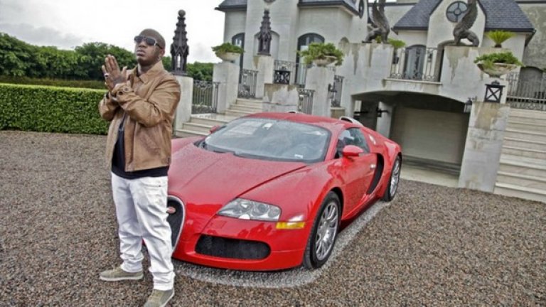 Бърдман, Bugatti Veyron – 2 милиона долара
41-годишният рапър от Луизиана Бърдман е смел човек – първо си купи Veyron за 2 милиона долара, след това го даде на Джъстин Бийбър да го пробва.