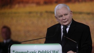 Мярката е въведена като опит за предпазване на земеделския сектор в страната