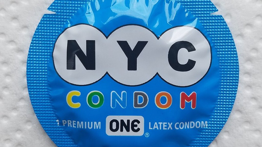 872px-NYC_condom_2019