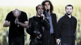 "Chop Suey!" на System of a Down официално прехвърли над 1 млрд. слушания в Spotify