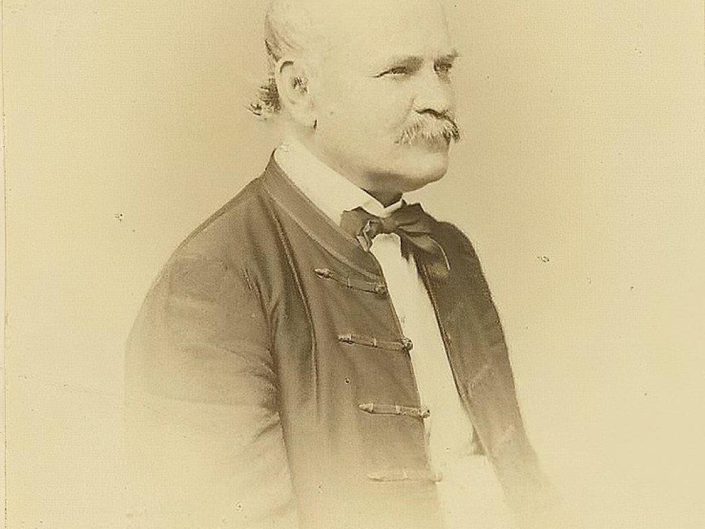 Borsos_&_Doctor_Semmelweis_Ignác_cropped