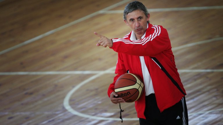 Светислав Пешич ще помага на националите по баскетбол във важния мач с Белгия