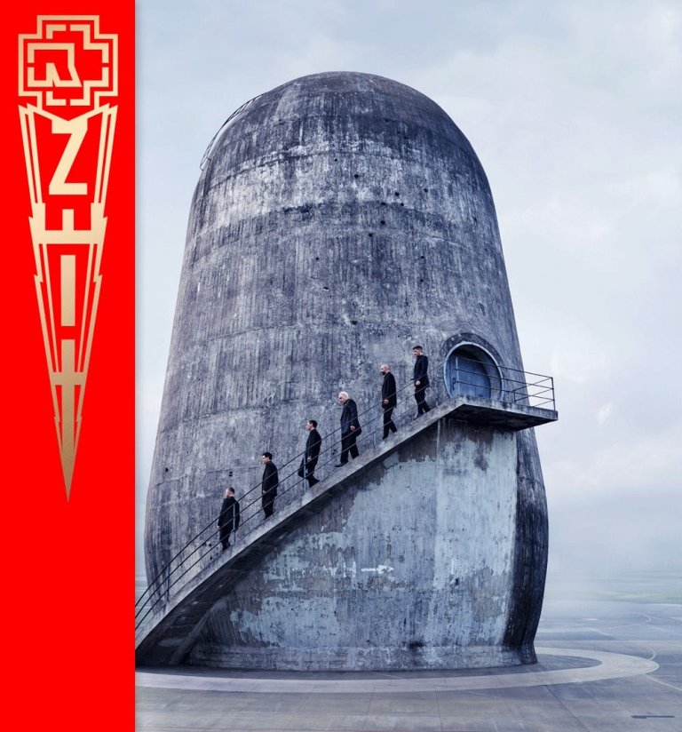  Обложката на идния албум на Rammstein - Zeit, дело на известния артист и фотограф Брайън Адамс 