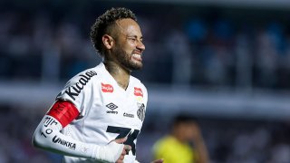 Неймар се оперира при любимия си лекар