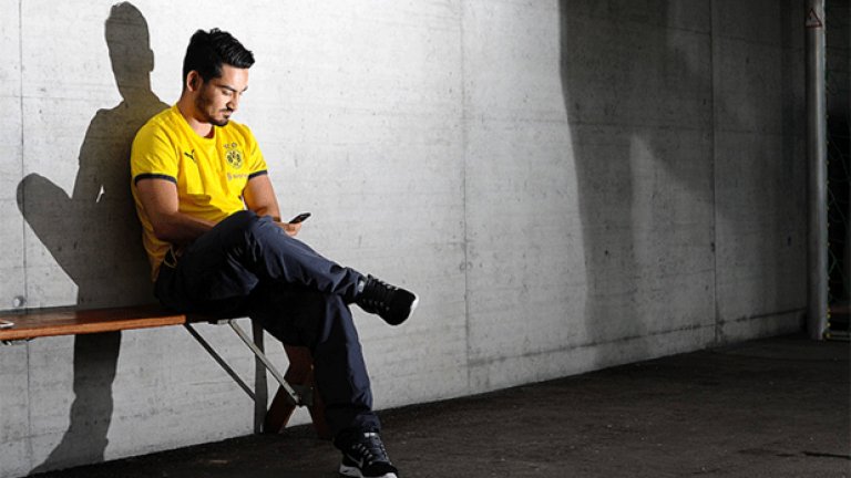 Илкай Гюндоган (Германия). Халфът на Борусия Дортмунд не взе участие на Мондиал 2014 заради травма, а сега е аут и от Евро 2016 заради игра на баскетбол по време на тренировка. Трансферът му в Манчестър Сити също се усложни значително.