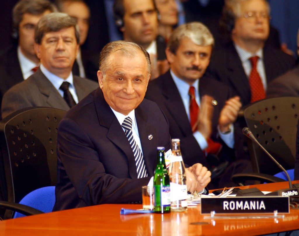 Йон Илиеску