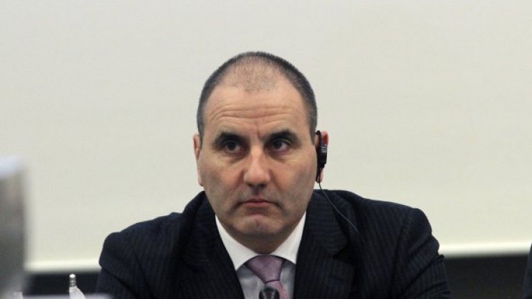 На 12 юни Цветан Цветанов става обвиняем