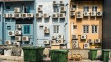 Причините са разнообразни, но понякога просто властите не им разрешават