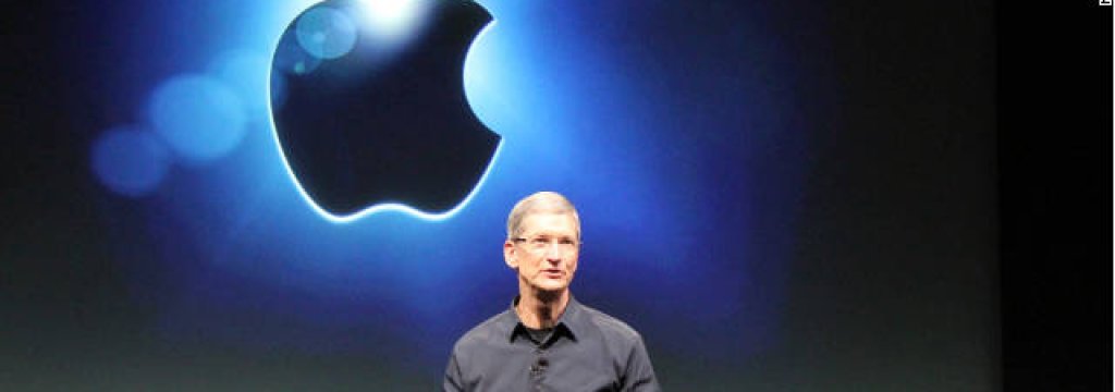 111005035945-tim-cook-glowing-apple-story-top