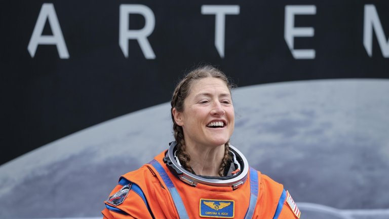 Без любопитството какво има там горе затъваме в злободневие