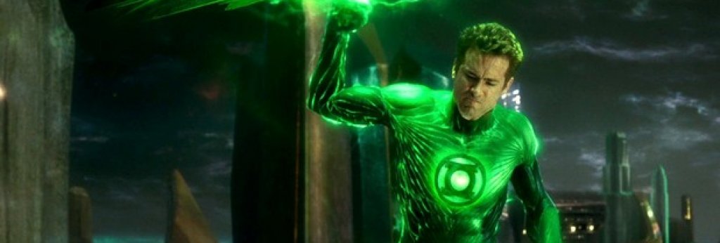 10. Green Lantern 2

Създателите на супергеройския екшън с Райън Рейнолдс "Зеленият фенер" определено са оптимисти - в края на филма има сцена, която намеква как един от персонажите "поема по лошия път". По този начин злодеят за продължението вече е готов... само че до такова продължение не се стига. "Green Lantern" не е особено успешен, охулен е заради множеството си слабости, а дори Рейнолдс се подиграва със себе си заради участието си в него. Плановете за продължение бързо бяха зарязани, а сега комиксите за Зелените фенери - въоръжените с магически пръстени на волята пазители на Вселената - ще оживеят отново на екран в нов филм, част от филмовата вселена на DC (Man of Steel, Batman v. Superman, Justice League). Този филм обаче няма да има нищо общо с онзи с Рейнолдс. Нормално - щом няма да е продължение, ще е рибуут.
