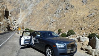 1024px-2011-0719-Rolls-Royce_Ghost