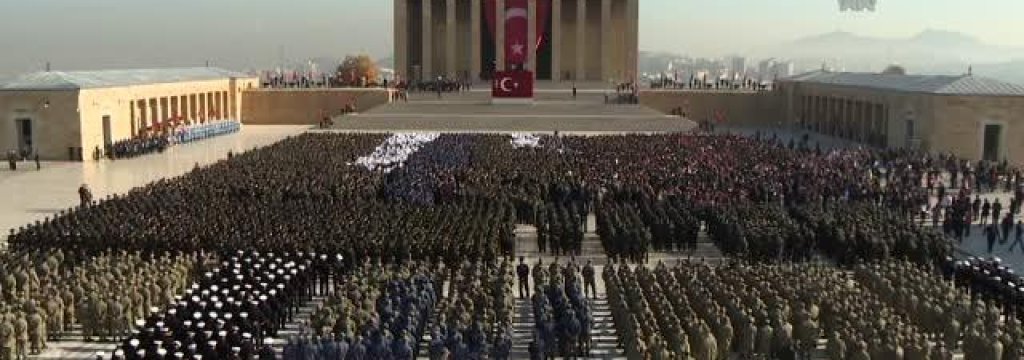 10-kasim-anitkabir-uzerinde-turk-yildizlari-v-6673080_x_o