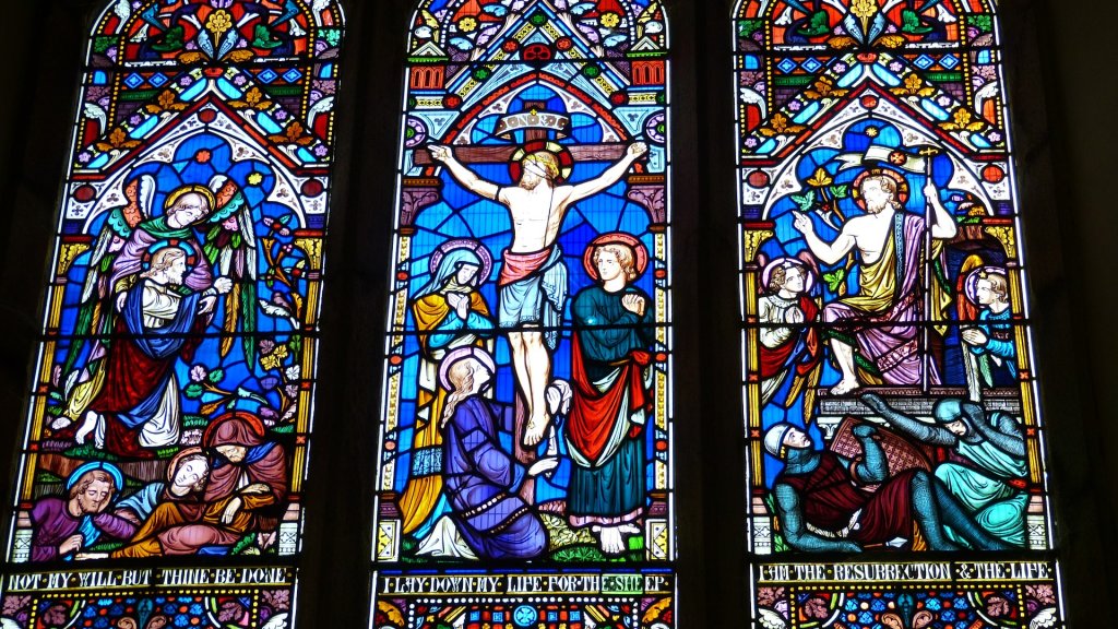 church-window-540486_1920