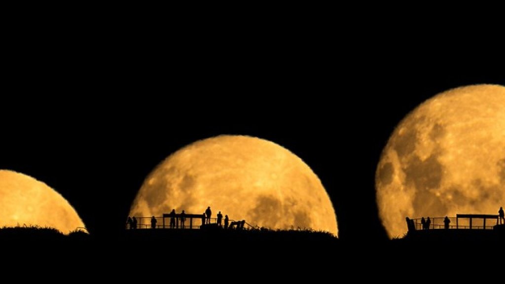 supermoon