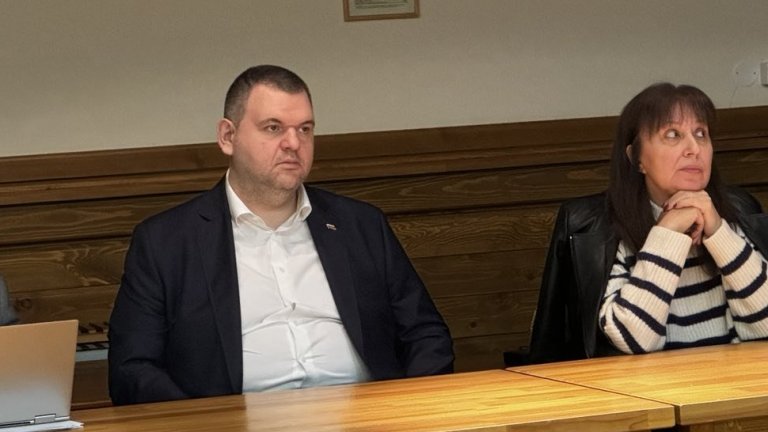 Делян Пеевски поиска в Бюджет 2024 да има разписани приоритетни проекти за всяка община, за да се "повиши чувствително стандарта на живот на хората"