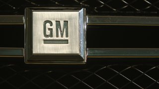 GM Presents Hydrogen Car