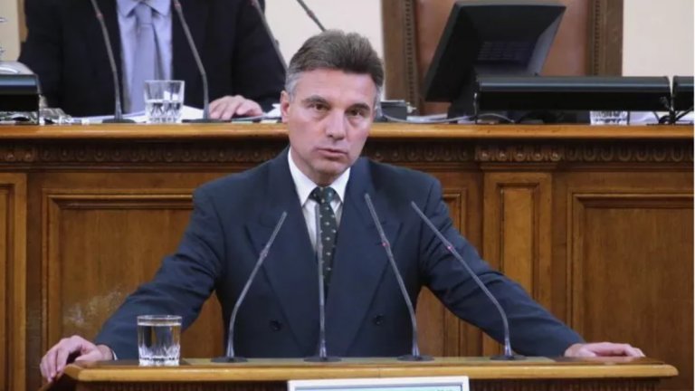 Депутатът Иво Христов се извини заради "непремерените си изказвания"