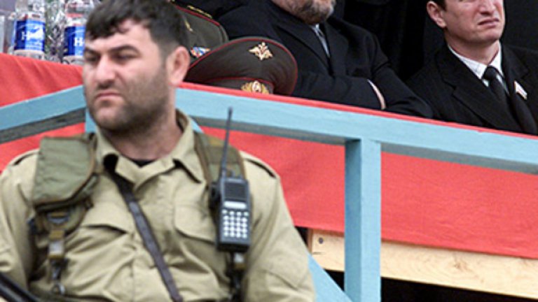 На 9 май на стадиона в Грозни бе извършен бомбен атентат, при който загина президентът на Чечня Ахмад Кадиров. 