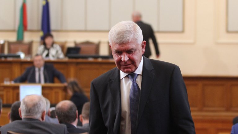 Бивш шеф на НЗОК влиза в екипа на Кирил Ананиев