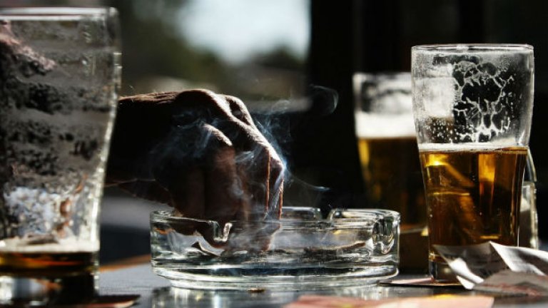 Наднормено тегло, пушене и алкохол над средните за ЕС