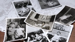 Отвратителни, но сантиментални предмети, свързани с детето... които още пазим